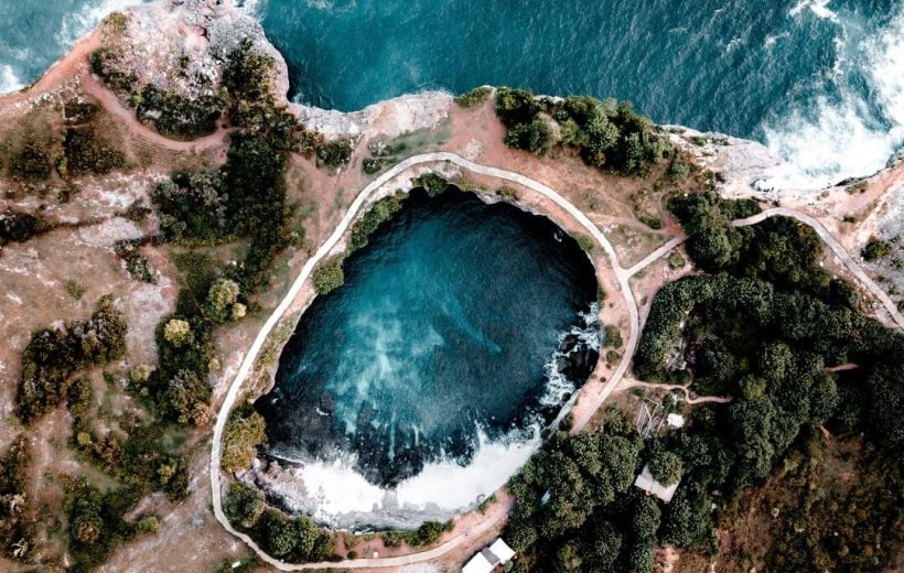 Nusa Penida Guyangan Natural Water Spring & Beaches Tour