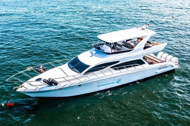 Oscar – Private Boat Nusa Penida Tour