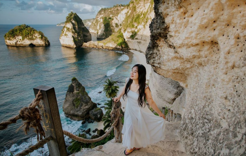 Nusa Penida East Tour – Beautiful Beaches & Cave Temple : All Inclusive
